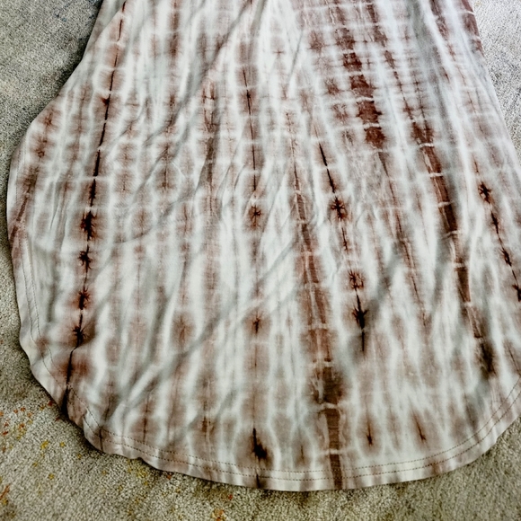 ** 2/$20 ** Tie-Dye Maxi dress with POCKETS! - Picture 5 of 14